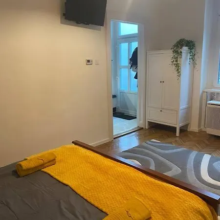 Apartment Maros Apartman
