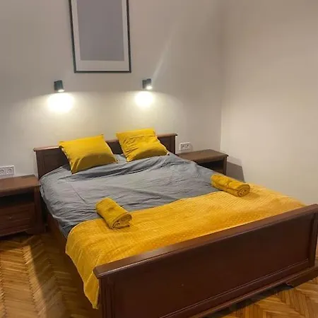 Maros Apartman Apartamento